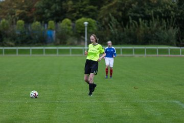 Bild 320 - B-Juniorinnen TSV Schoenberg - Holstein Kiel : Ergebnis: 0:23
